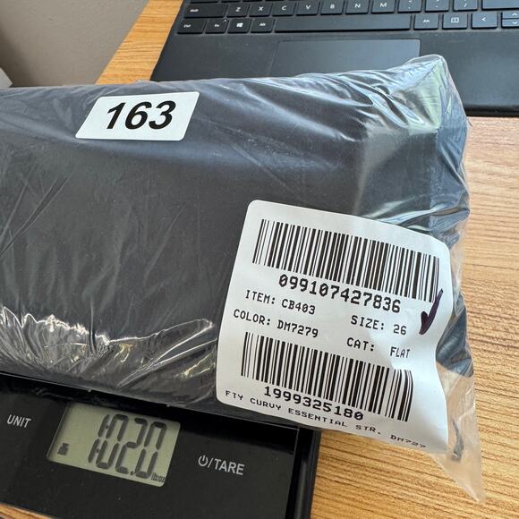 J.Crew Curvy Essential Jeans Womens 26 Black Straight All-day Stretch High Rise - Picture 7 of 7